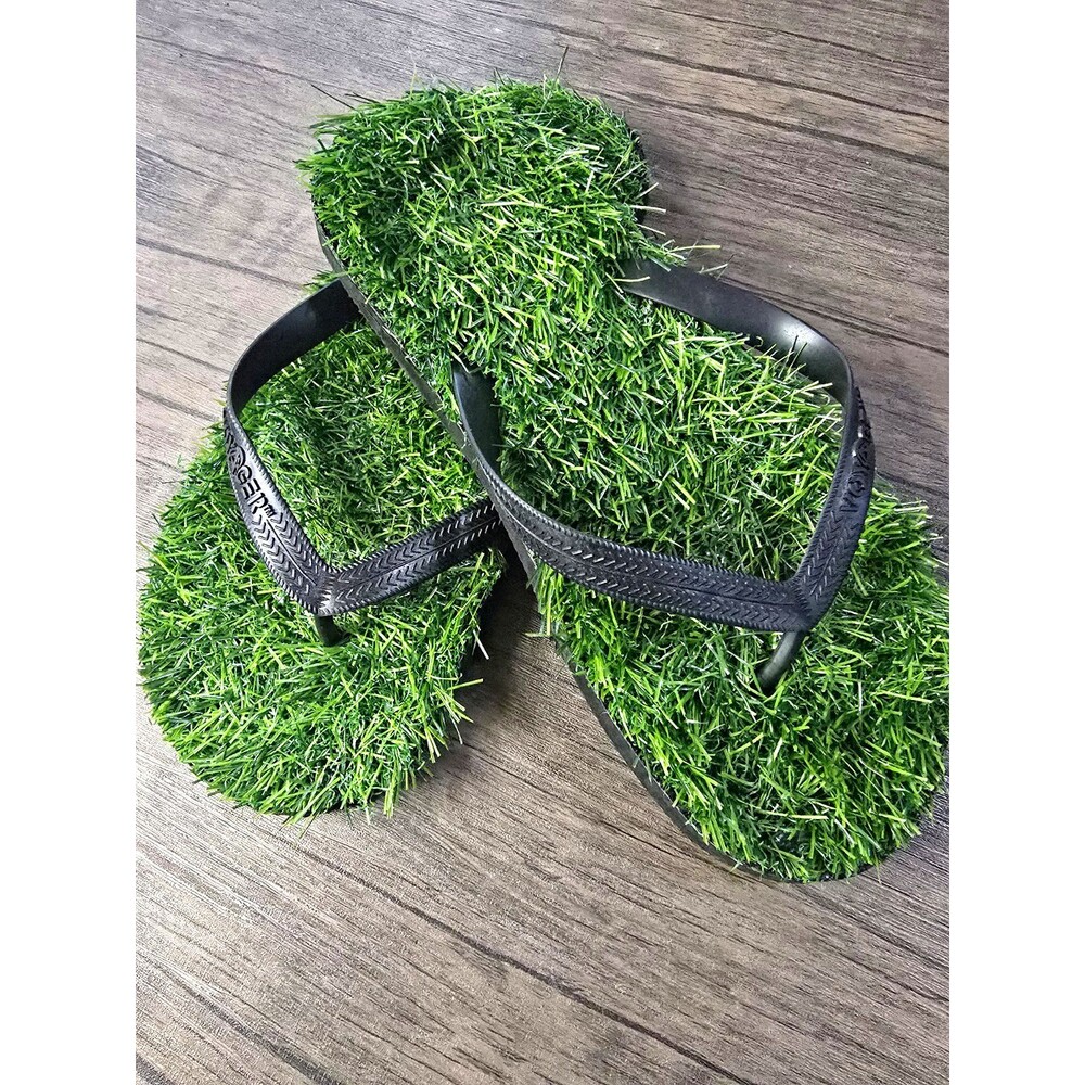 Voyager Mens Flip Flops Green/Black US 9/10 Large Looks like grass